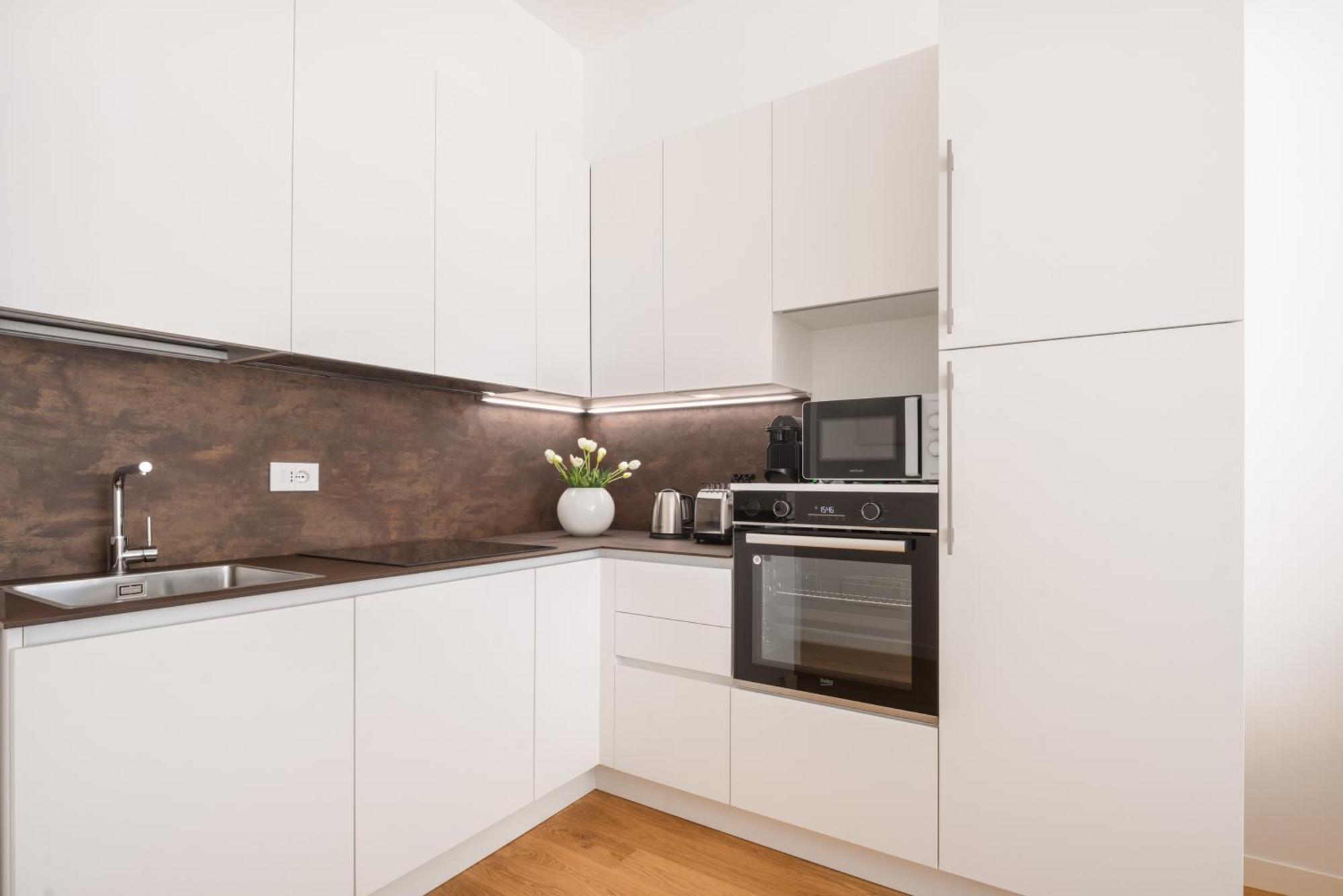 San Babila Design Apartment R&R Милан Экстерьер фото